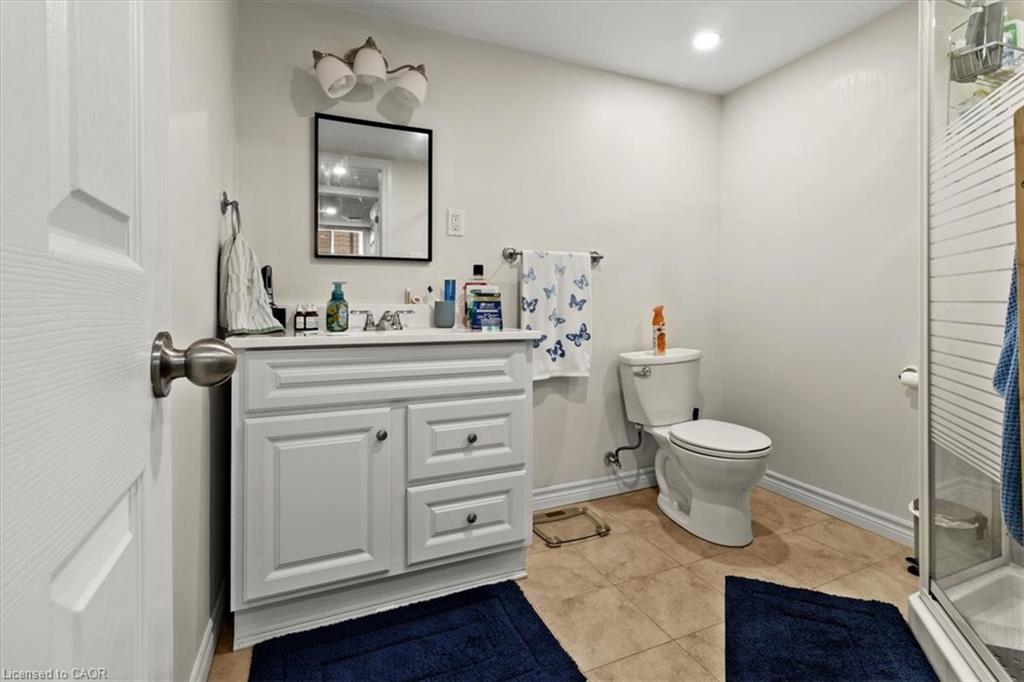 161 Hoover Crescent Property Photo 12