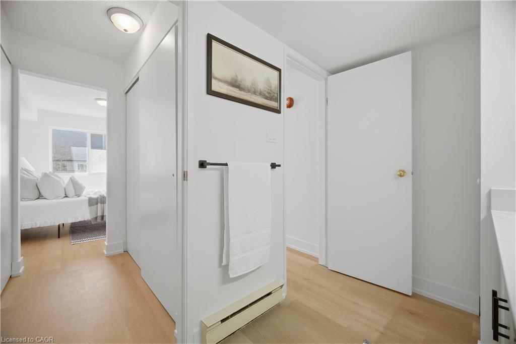532-1450 Glen Abbey Gate Property Photo 19