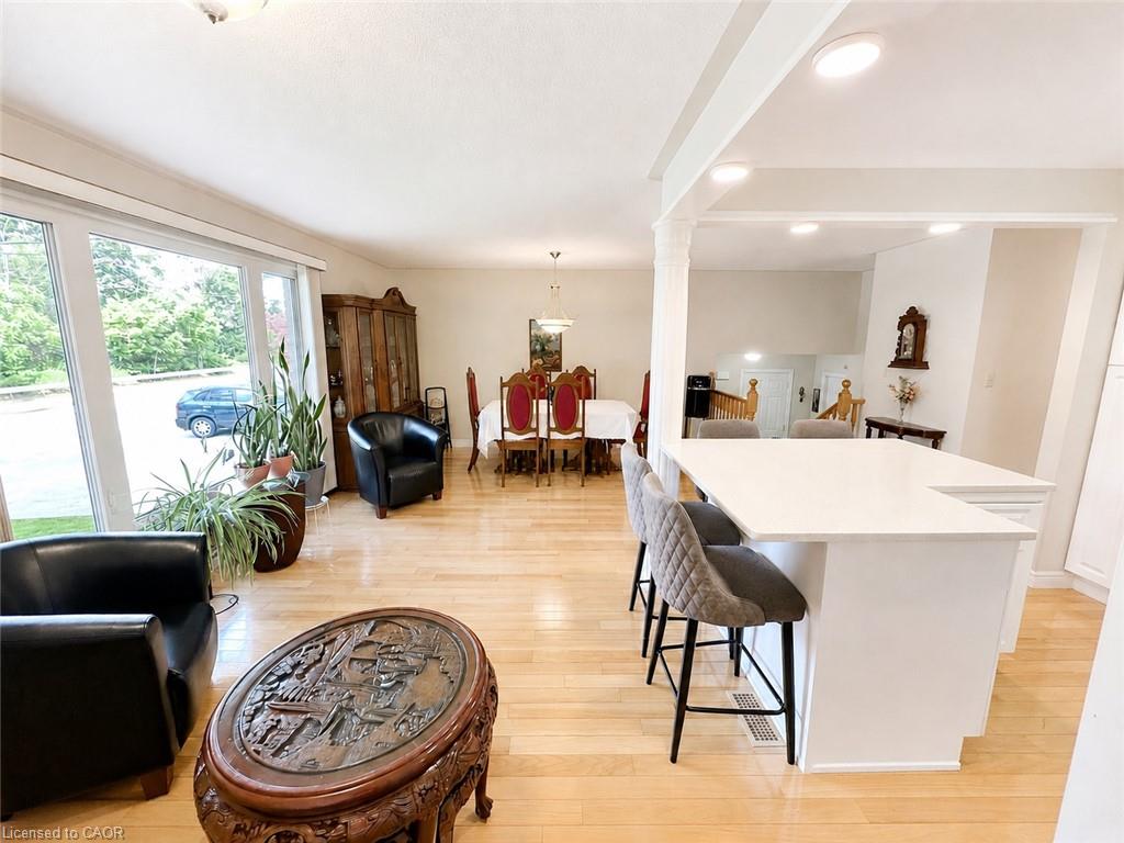 36 Oakhill Drive Property Photo 17