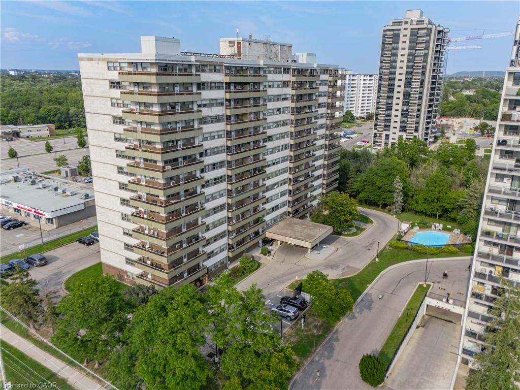 1510-215 Glenridge Avenue Property Photo 1