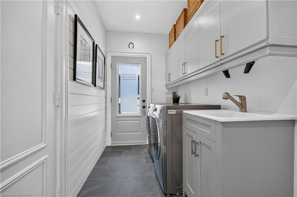 51 Gollop Crescent Property Photo 23