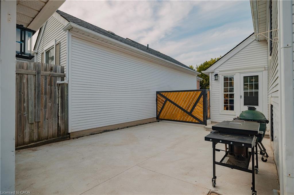 57 Wake Robin Drive Property Photo 28