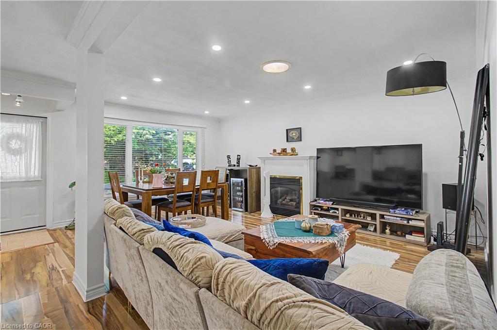 2110 Cavendish Drive Property Photo 8