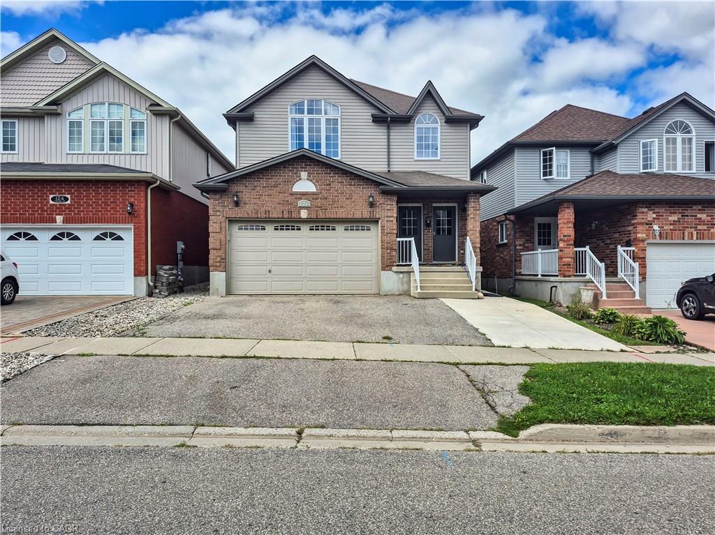 A-128 Udvari Crescent Property Photo 1