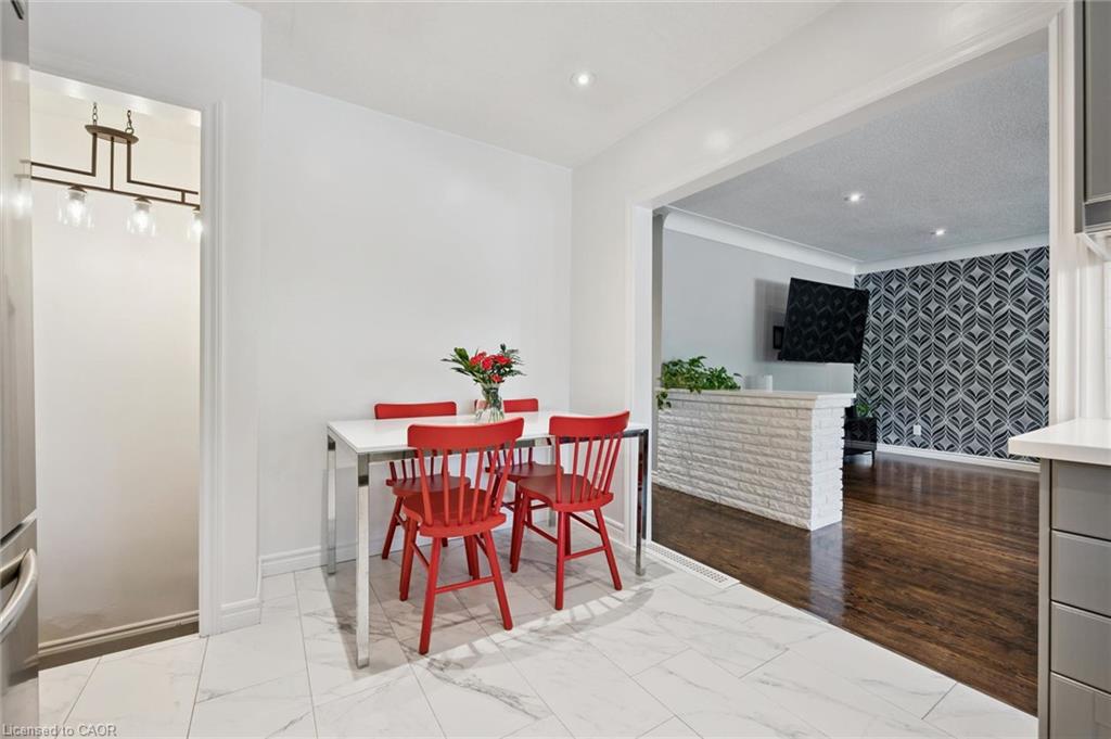 49 East Street Property Photo 12