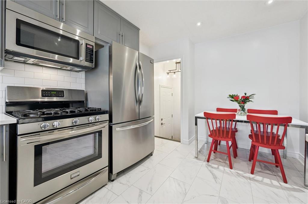 49 East Street Property Photo 17