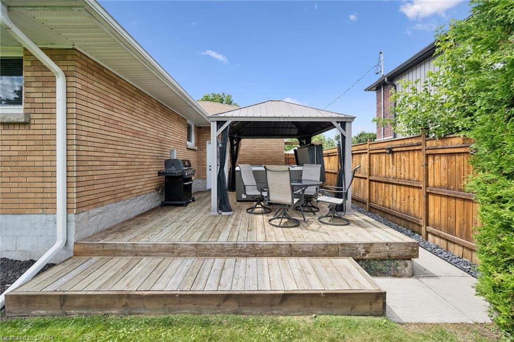 49 East Street Property Photo 35