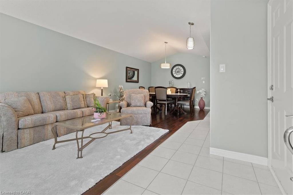 40 Bridgette Drive Property Photo 8