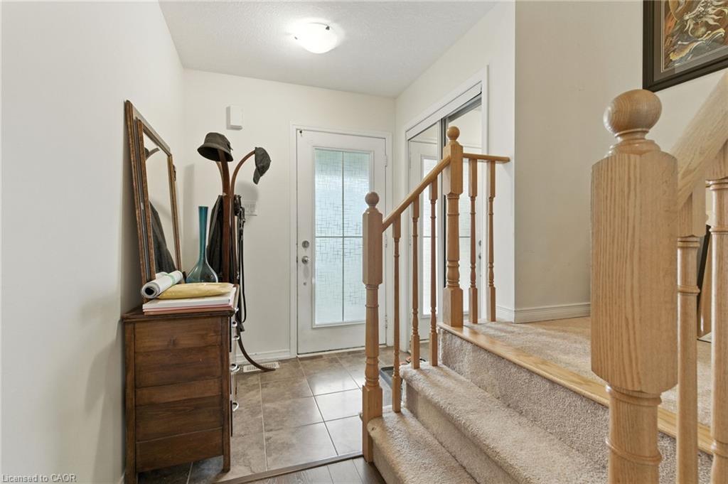 245 Powell Road Property Photo 2