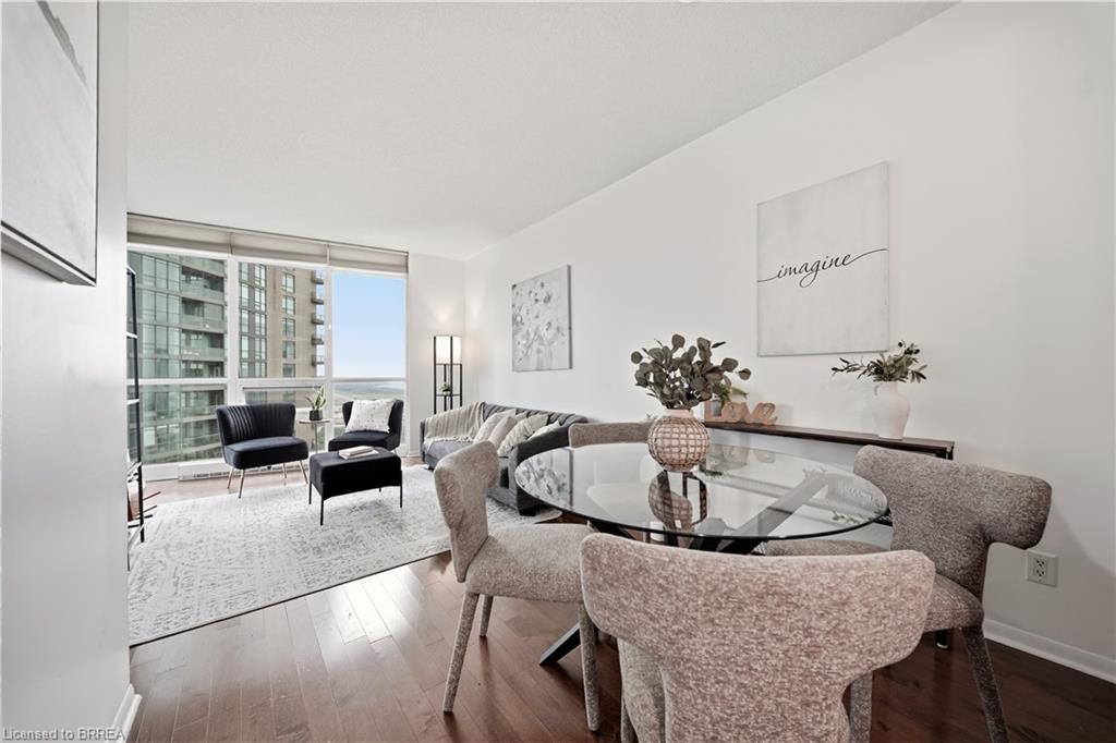 2502-231 Fort York Boulevard Property Photo 7