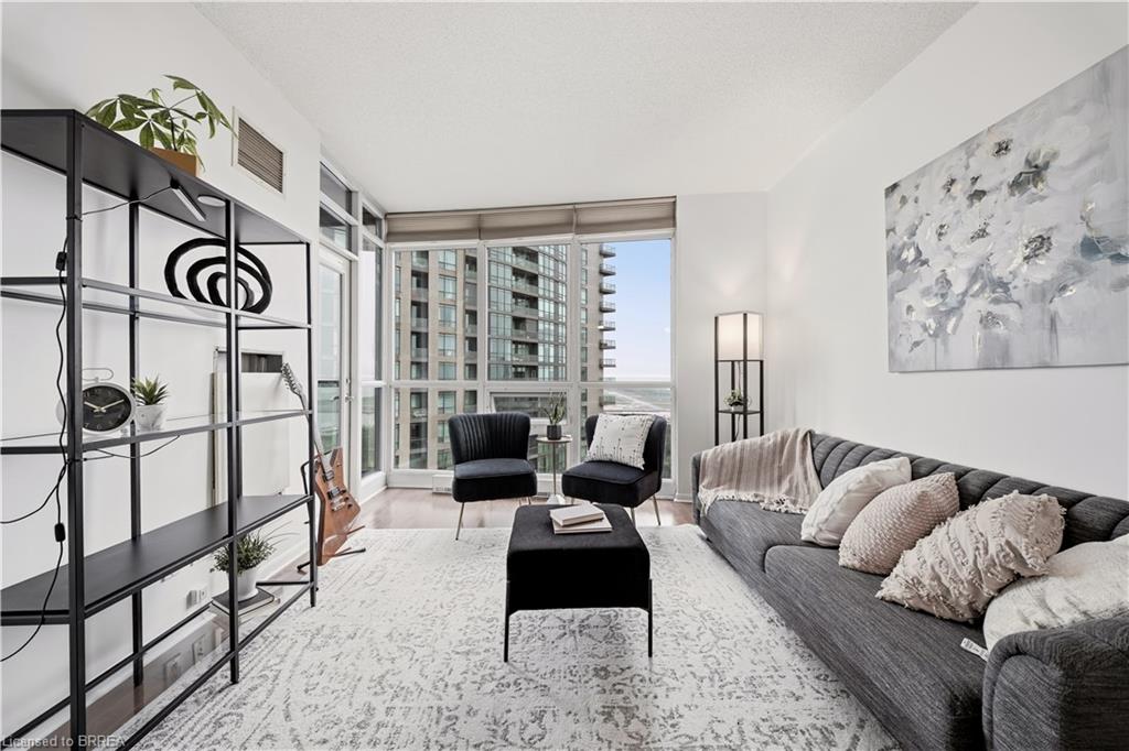2502-231 Fort York Boulevard Property Photo 8