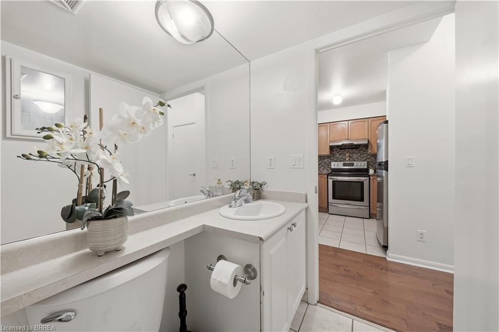 2502-231 Fort York Boulevard Property Photo 16
