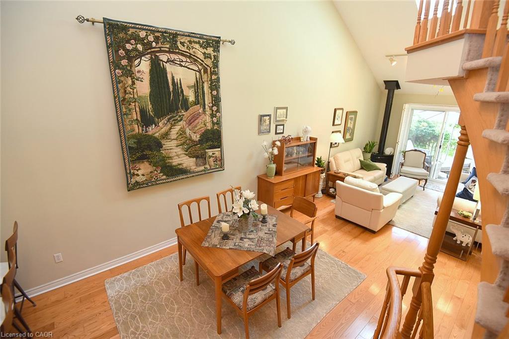 13-476 Walkers Line Property Photo 15