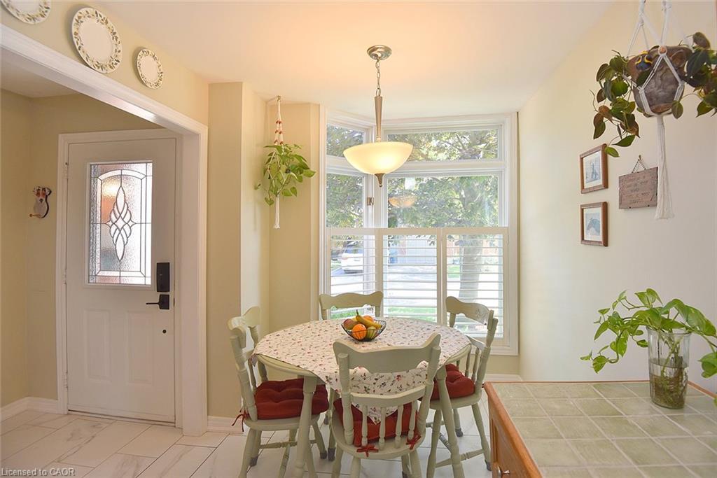 13-476 Walkers Line Property Photo 20