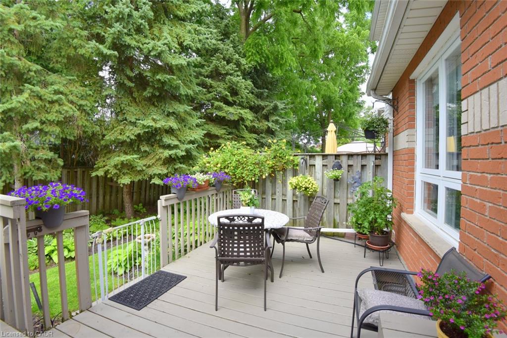 13-476 Walkers Line Property Photo 46