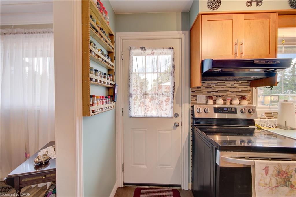 99 Highman Avenue Property Photo 17