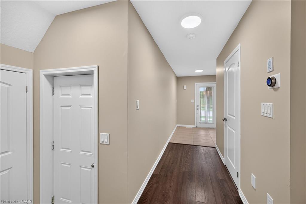 82 Scarletwood Street Property Photo 11