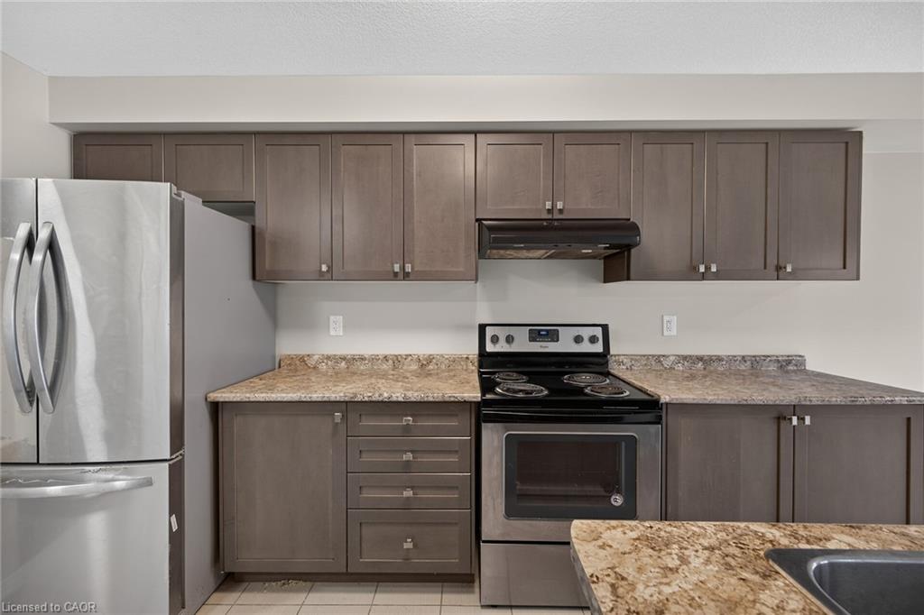 82 Scarletwood Street Property Photo 18