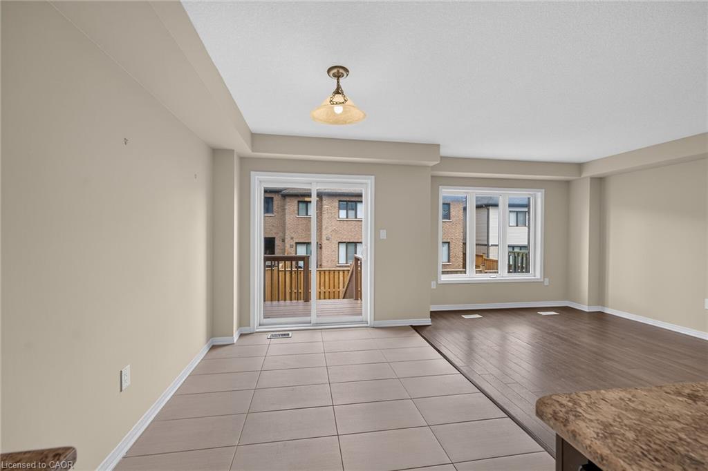82 Scarletwood Street Property Photo 19