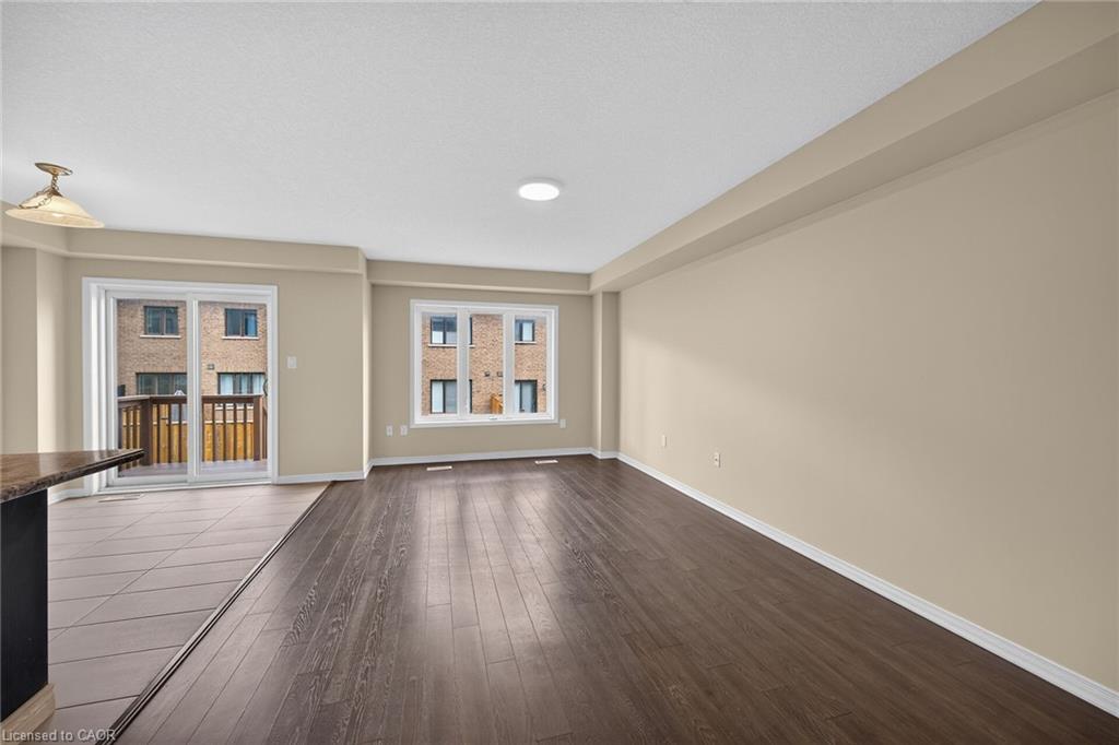 82 Scarletwood Street Property Photo 22