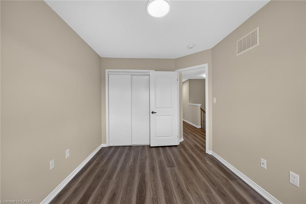 82 Scarletwood Street Property Photo 33
