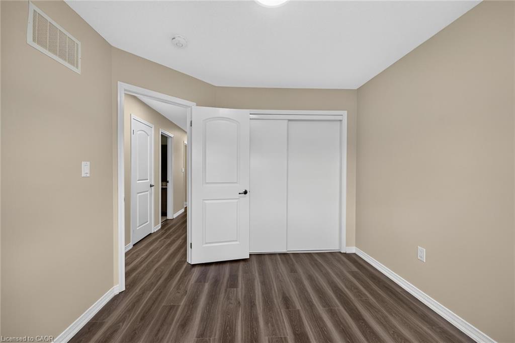 82 Scarletwood Street Property Photo 35