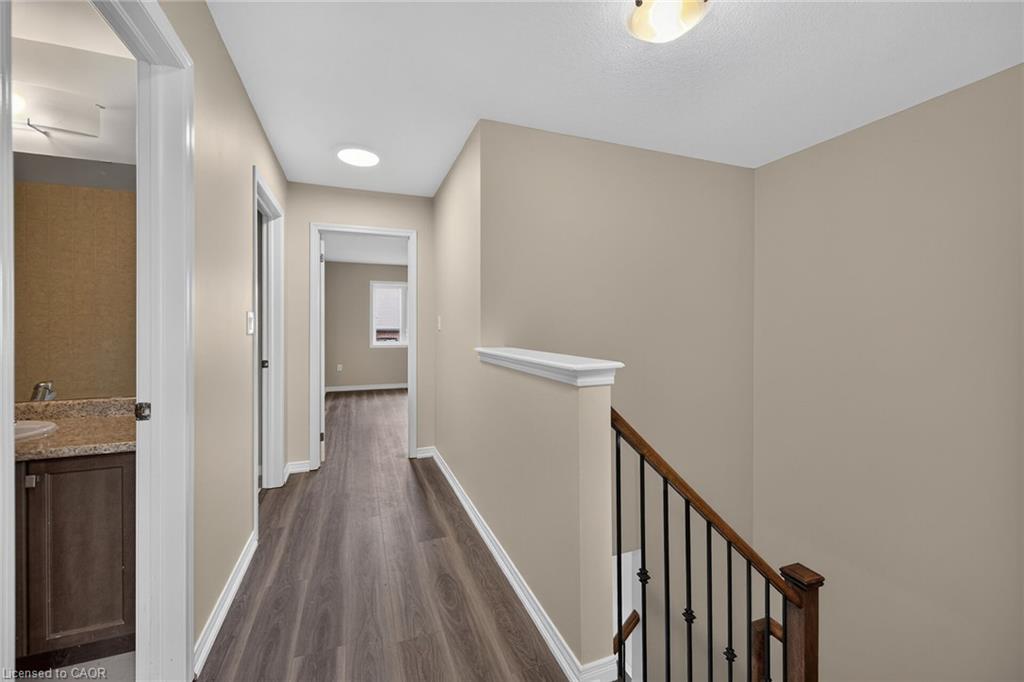 82 Scarletwood Street Property Photo 39