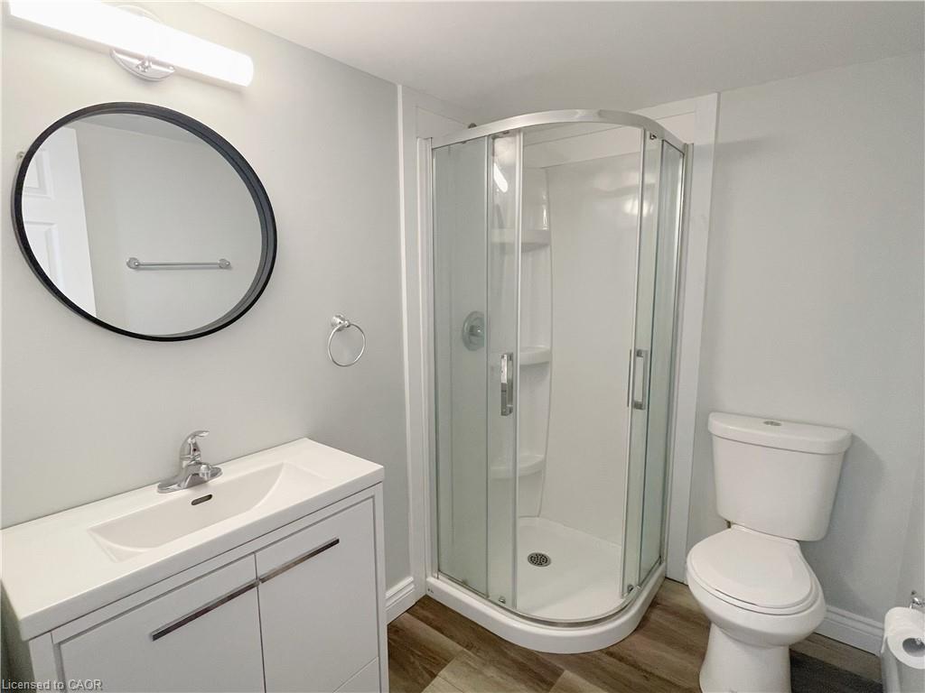 87 Elgin Crescent Property Photo 7