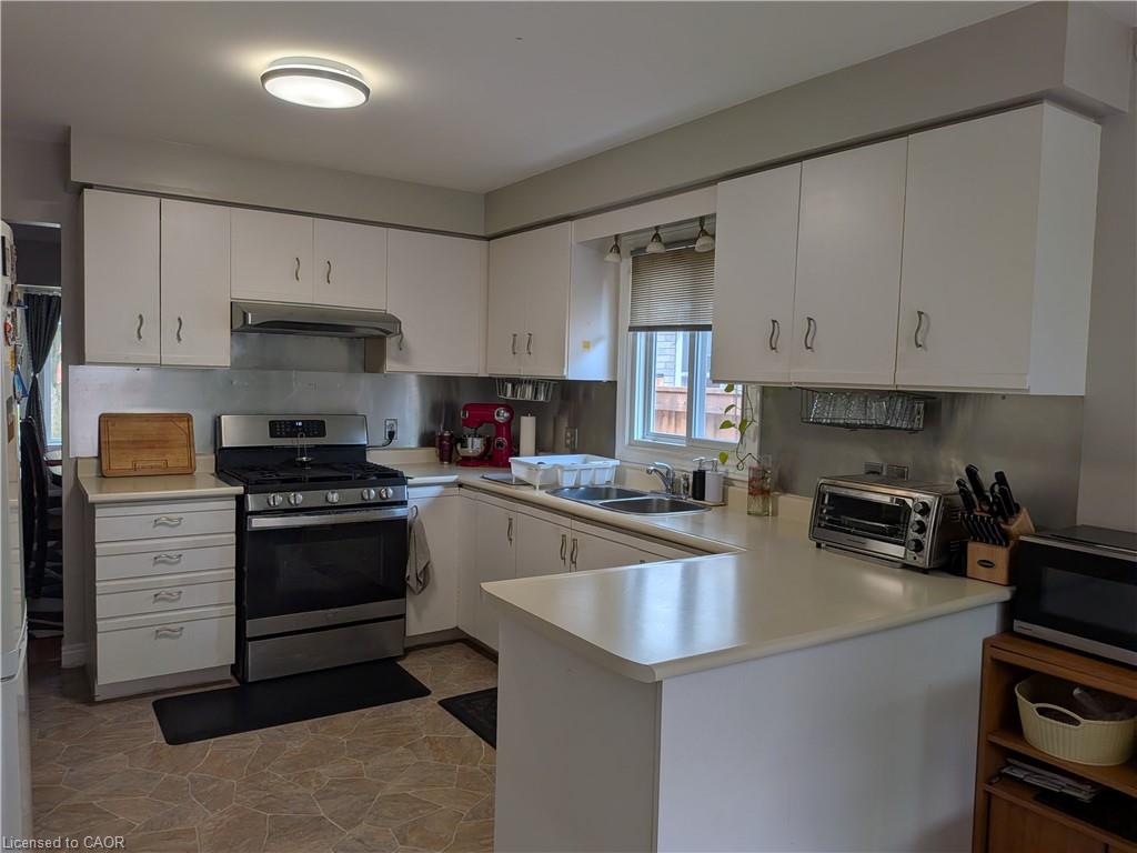 45 Caswell Drive Property Photo 7
