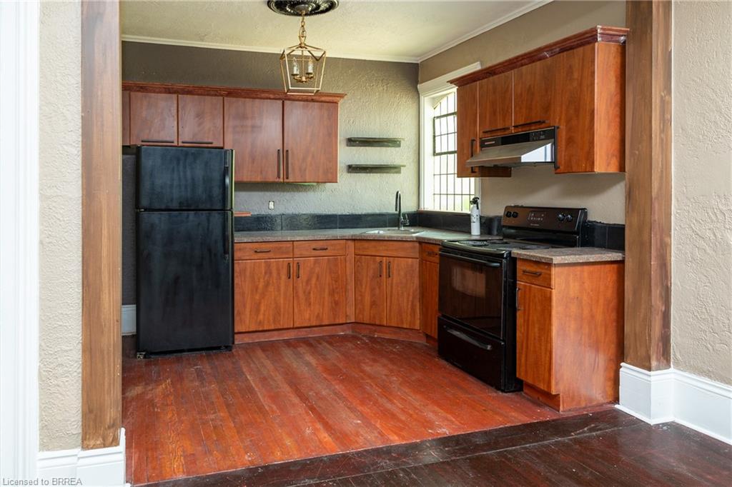 99 West Street Property Photo 15