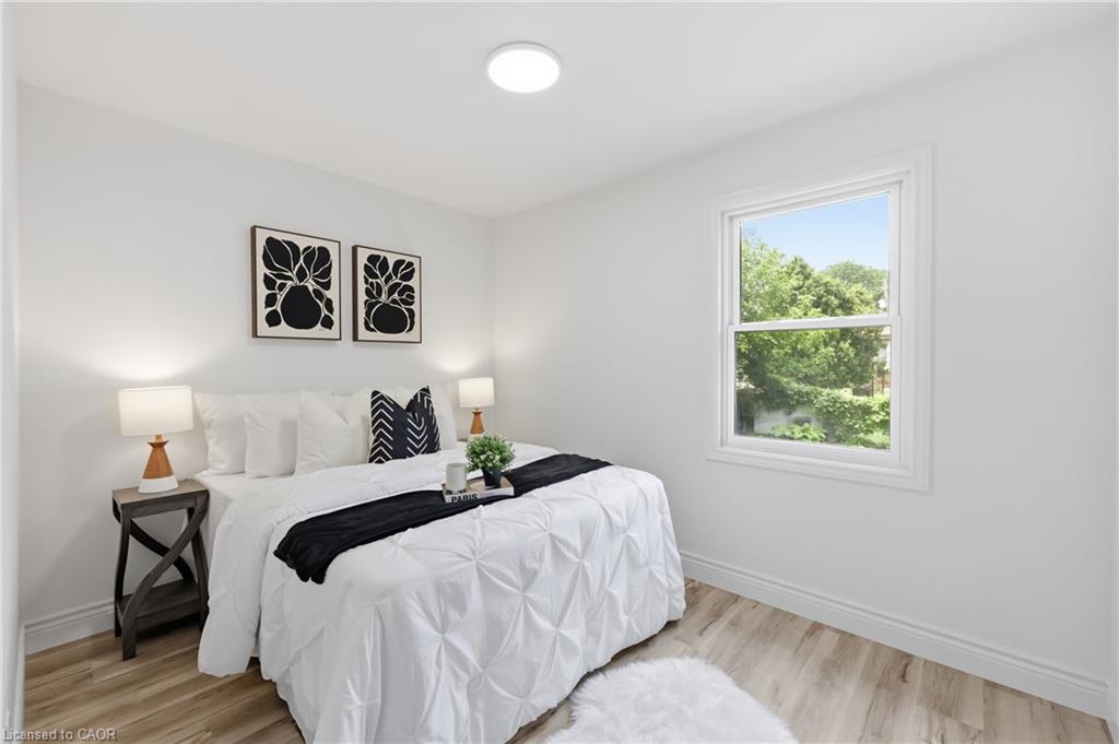 156 East 36th Street Property Photo 17