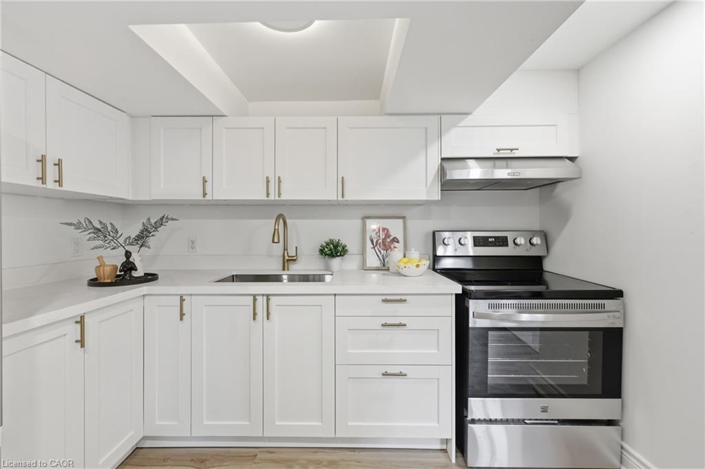 156 East 36th Street Property Photo 25