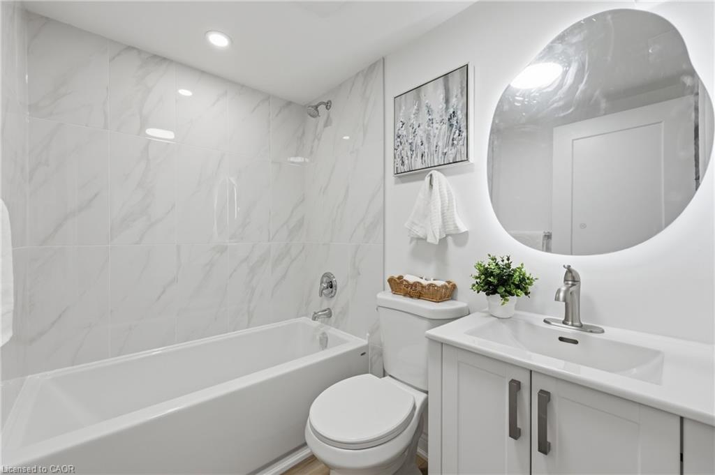156 East 36th Street Property Photo 29