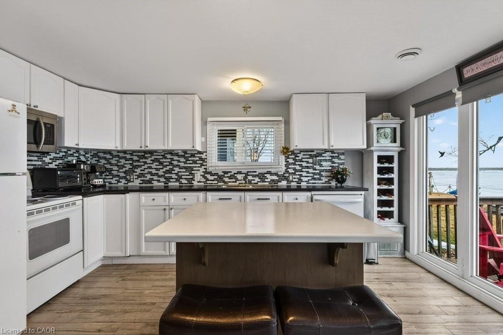 1115 New Lakeshore Road Property Photo 29
