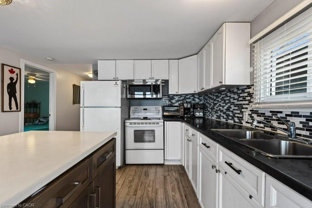 1115 New Lakeshore Road Property Photo 32