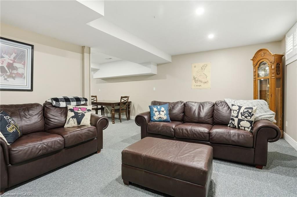 2000 15 Side Road Property Photo 40
