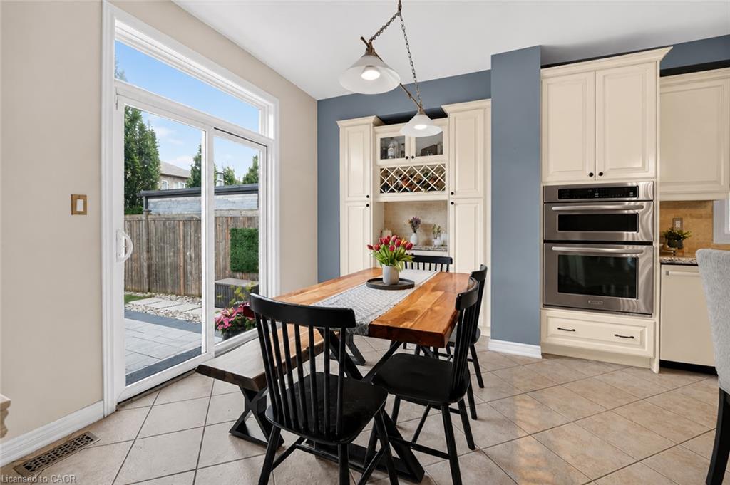 58 Peach Tree Lane Property Photo 8