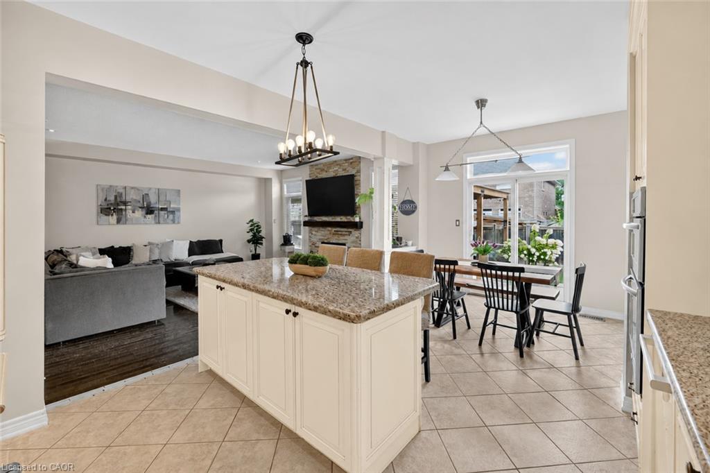 58 Peach Tree Lane Property Photo 10