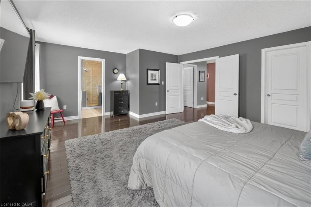 58 Peach Tree Lane Property Photo 14