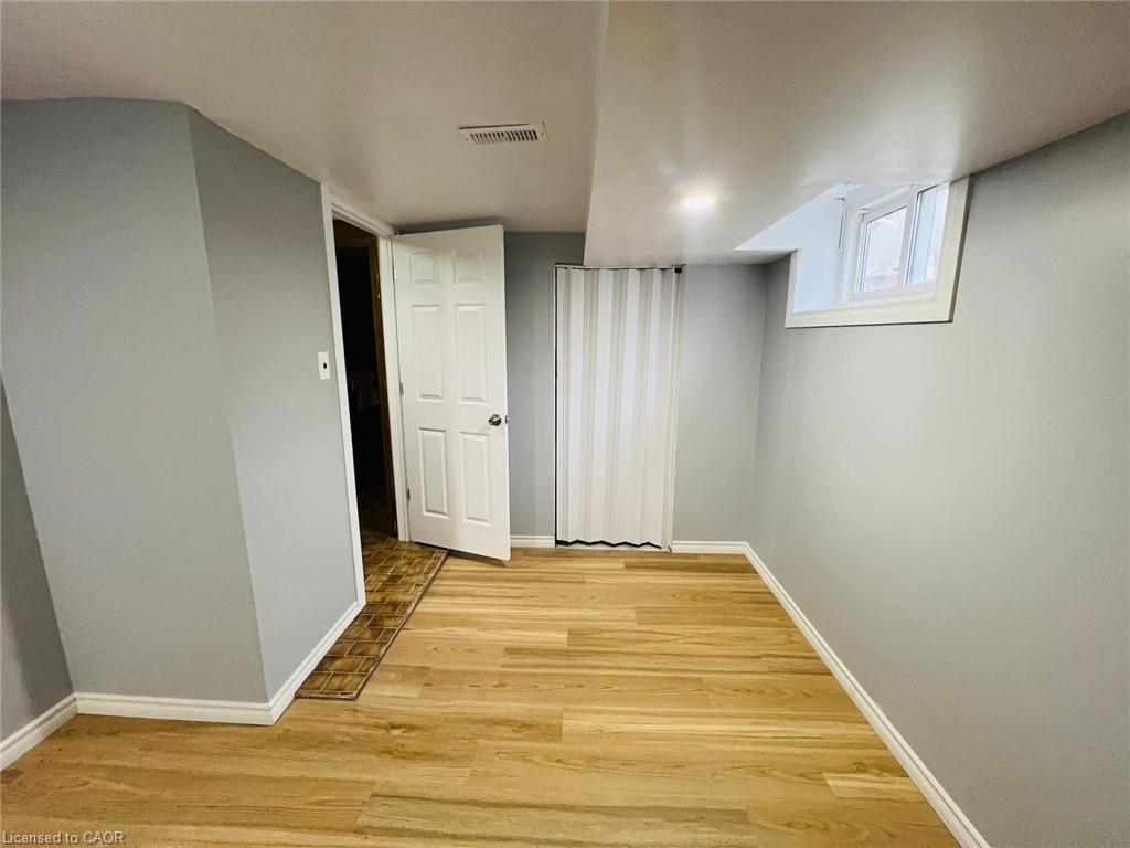 10 Rose Crescent Property Photo 6