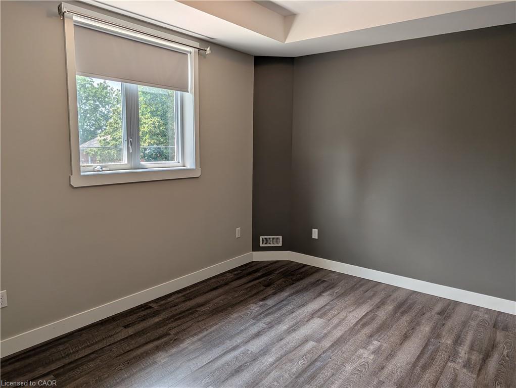 2-320 Waterloo Street Property Photo 6