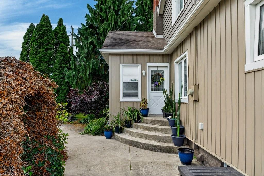 5331 Greenlane Road Property Photo 4
