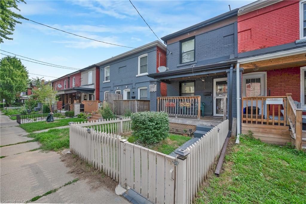 100 Gibson Avenue Property Photo 3