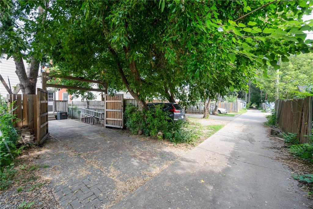 100 Gibson Avenue Property Photo 34