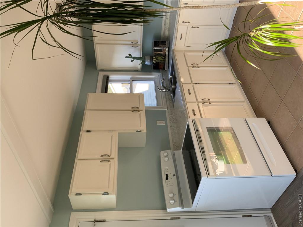 25 First Avenue Property Photo 1