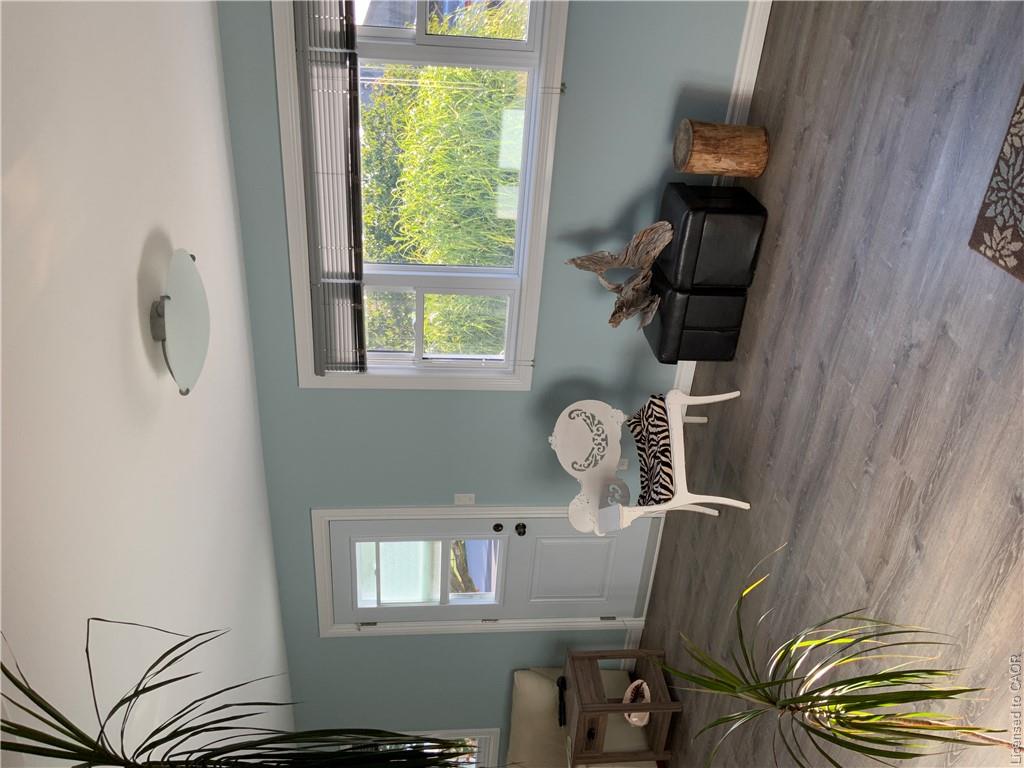 25 First Avenue Property Photo 5