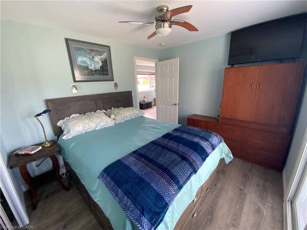 25 First Avenue Property Photo 9