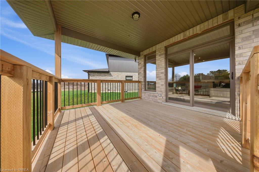 105 Craddock Boulevard Property Photo 27