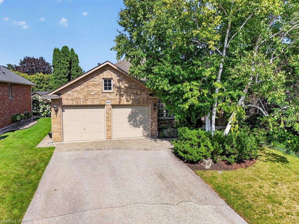 1092 Crofton Way Property Photo 42