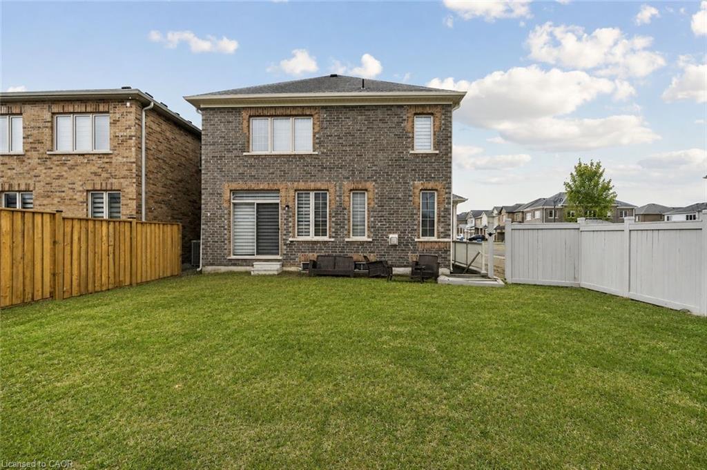 525 Red Elm Road Property Photo 34
